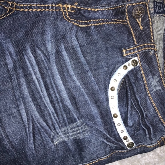 Request Embellished Jeans. Straight Leg. Size 15/34. Very Nice. - Picture 4 of 11